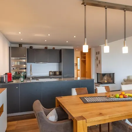 Edelweiss Ferienwohnung, Panoramablick * Flims